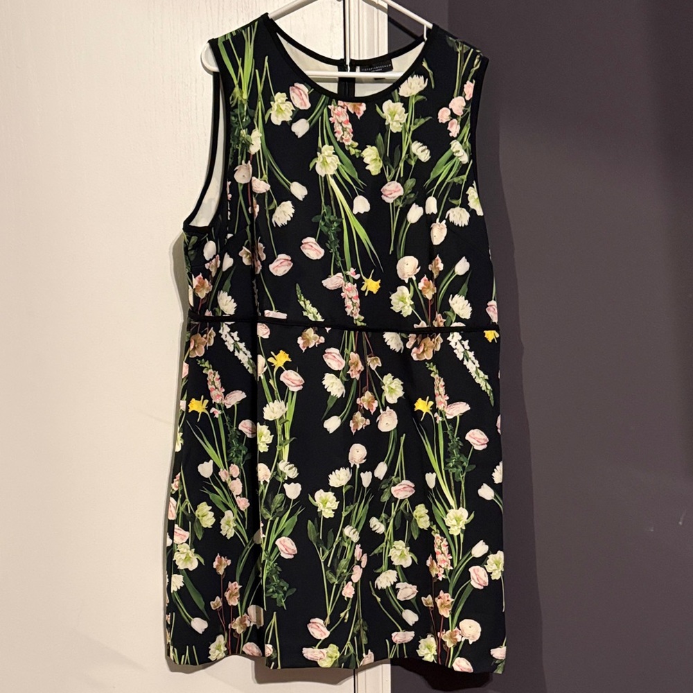 Victoria Beckham Monochrome Dress